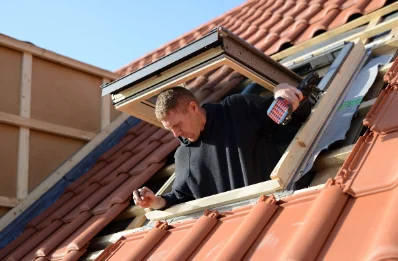 Pose de fenêtres de toit Velux à Estaing